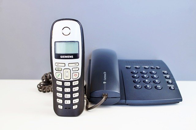 Phone Make A Phone Call - Capri23auto / Pixabay